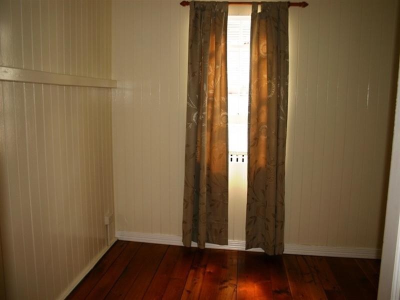 50 Grantson Street, Windsor QLD 4030