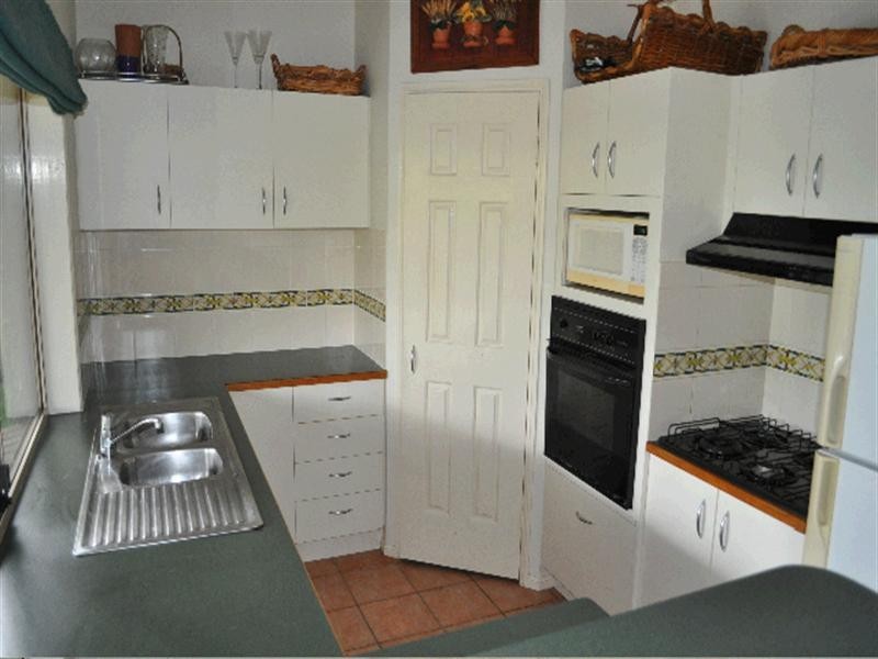 129 McAlroy Road, Ferny Grove QLD 4055