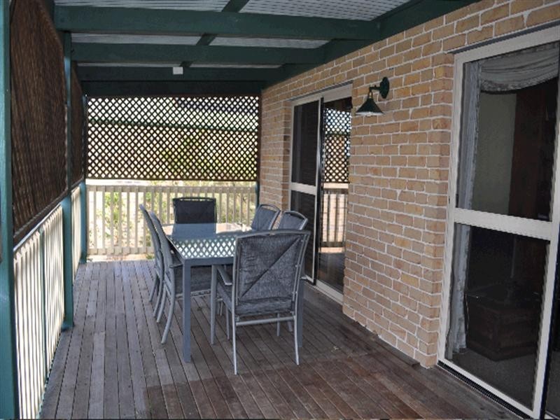 129 McAlroy Road, Ferny Grove QLD 4055