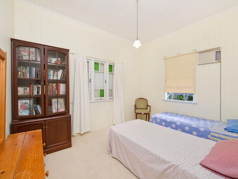 29 Grange Road, Grange QLD 4051