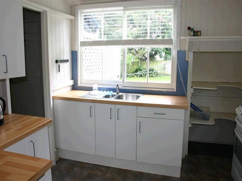 16 Antill Street, Wilston QLD 4051