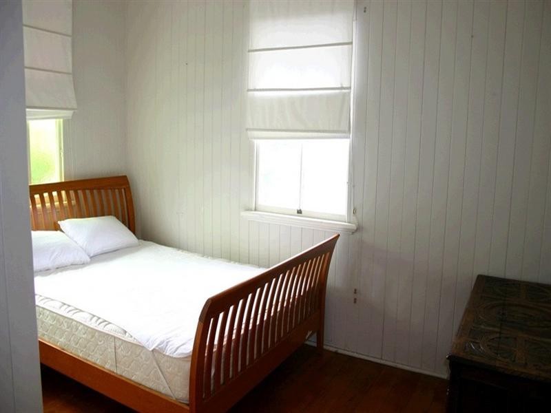 16 Antill Street, Wilston QLD 4051