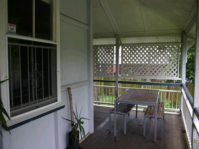 16 Antill Street, Wilston QLD 4051