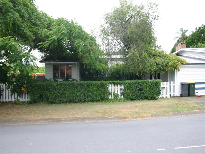 49 Agincourt Street, Grange QLD 4051