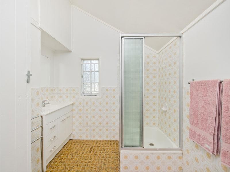 62 Carberry Street, Grange QLD 4051