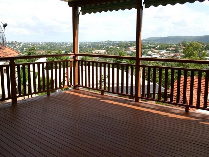 360 Days Road, Grange QLD 4051