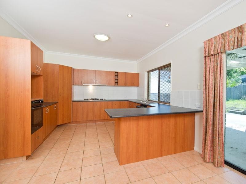 39 Strathmere Place, Upper Kedron QLD 4055