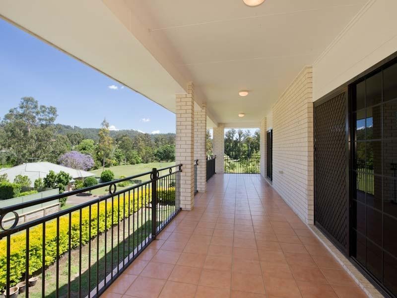 39 Strathmere Place, Upper Kedron QLD 4055