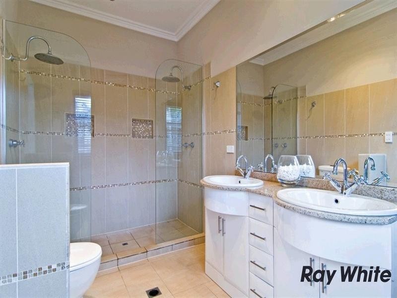 38 Edinburgh Castle Road, Kedron QLD 4031