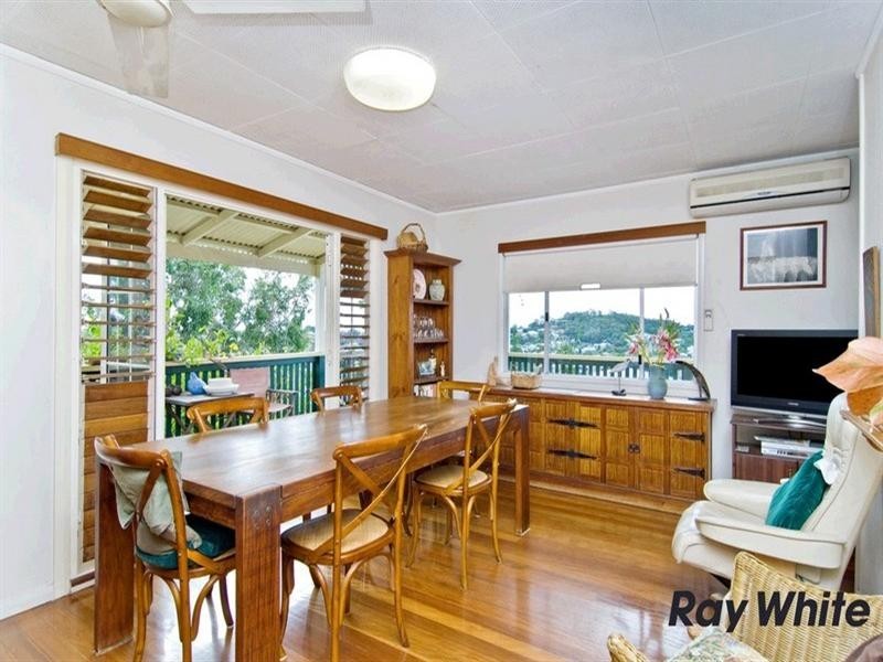 22 Watson Street, Newmarket QLD 4051