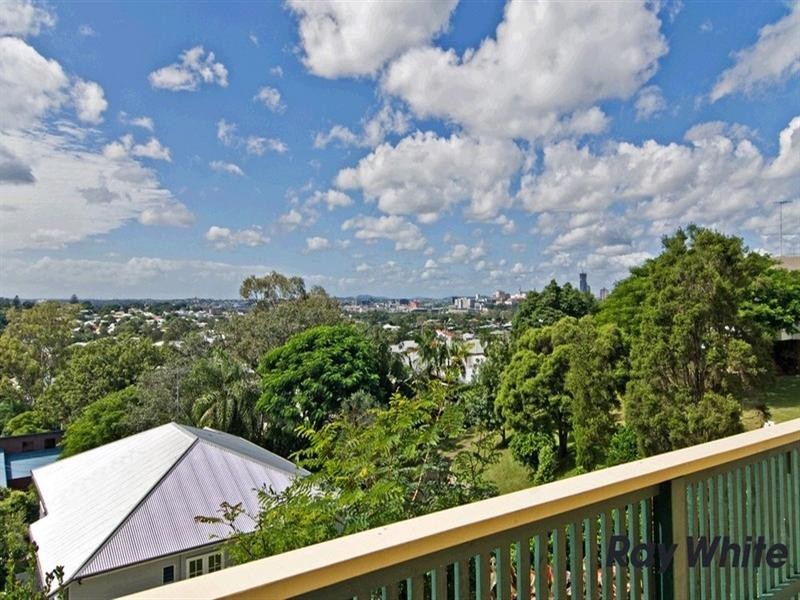 22 Watson Street, Newmarket QLD 4051