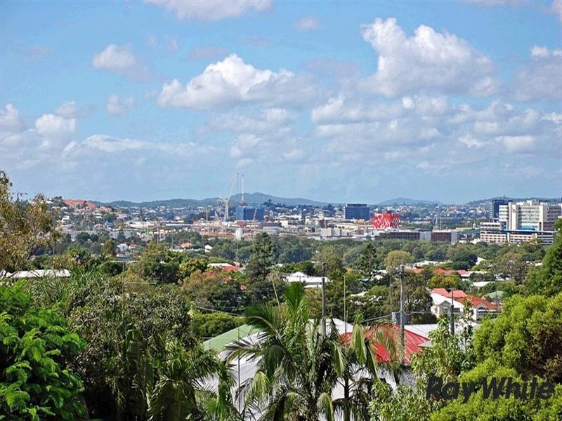 22 Watson Street, Newmarket QLD 4051