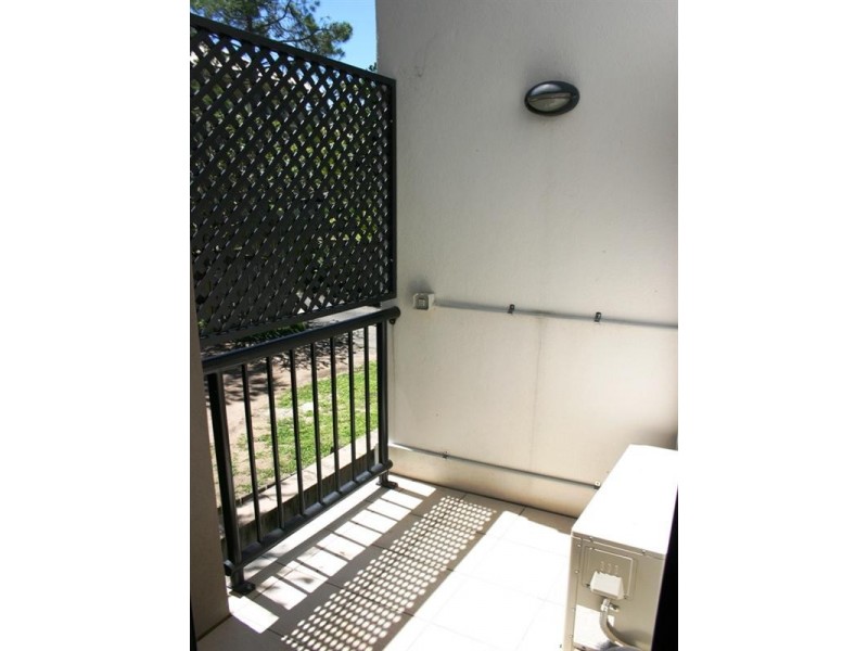 2/608 Brunswick Street, New Farm QLD 4005