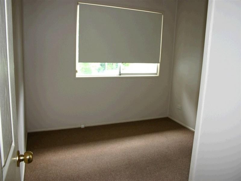 11 Rinavore Street, Ferny Grove QLD 4055