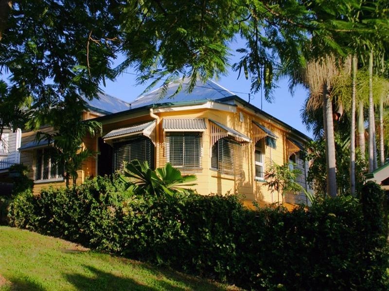 29 Sixth Avenue, Windsor QLD 4030