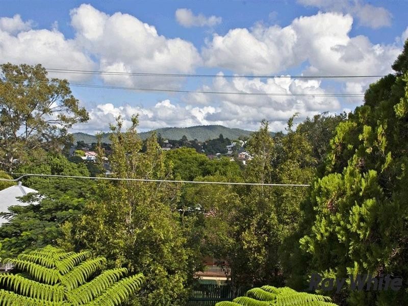 55 Gaunt Street, Newmarket QLD 4051