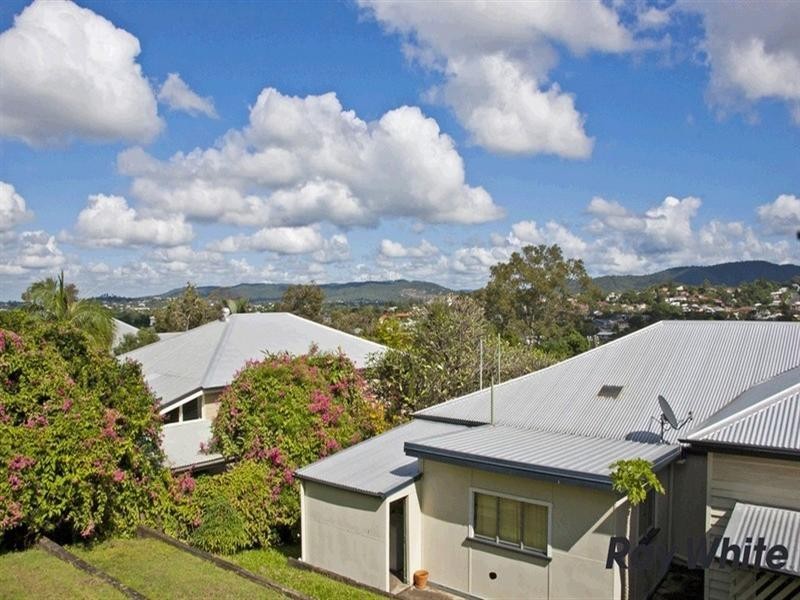 55 Gaunt Street, Newmarket QLD 4051