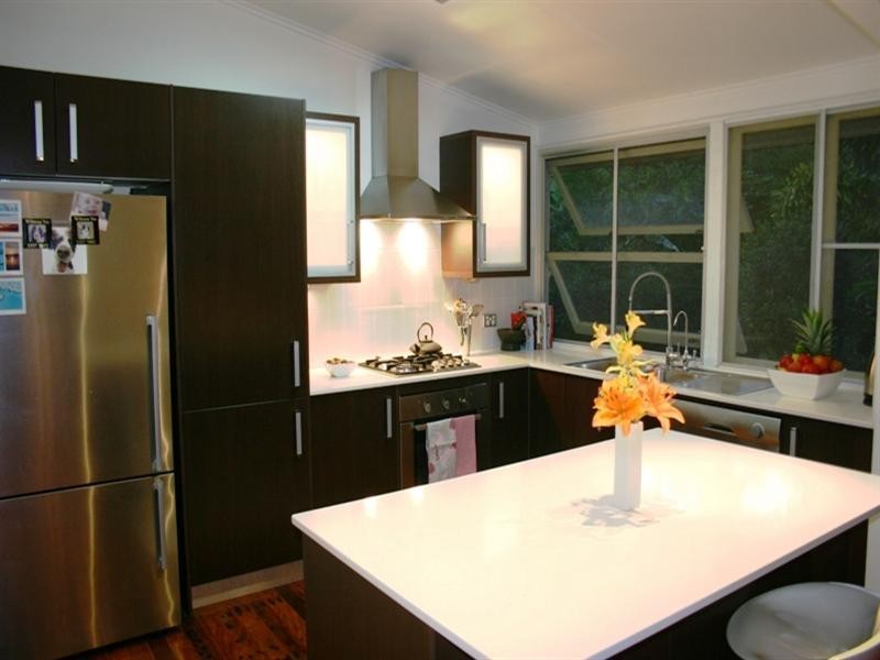 8 Leyton Street, Grange QLD 4051