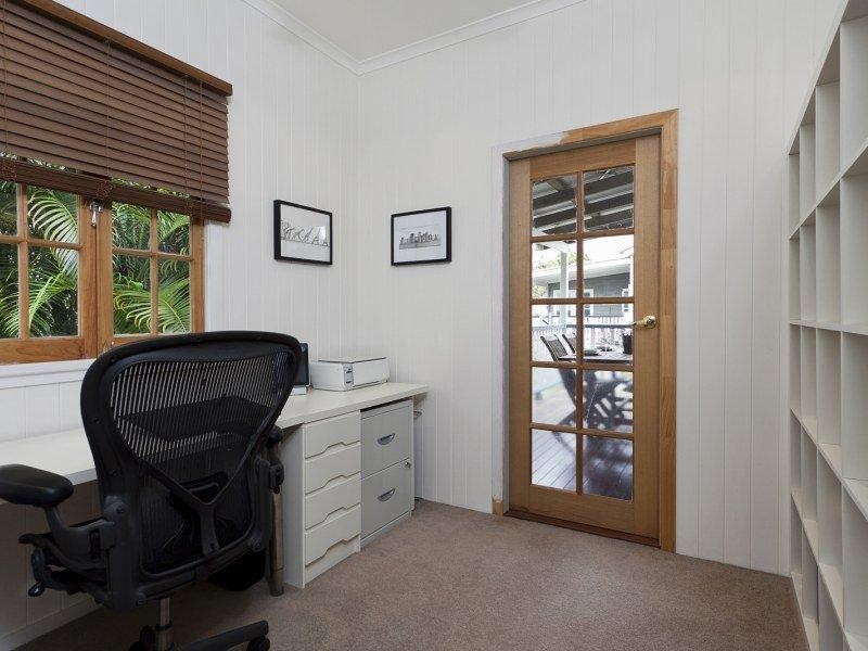 26 Myrtle Street, Grange QLD 4051