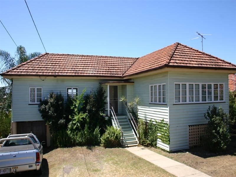 103 Constitution Road, Windsor QLD 4030