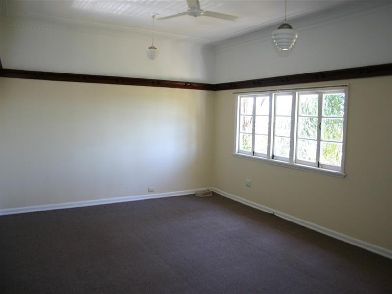 103 Constitution Road, Windsor QLD 4030