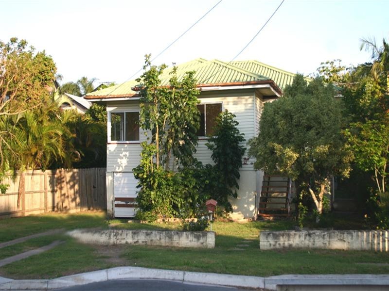 61 Barron Street, Gordon Park QLD 4031