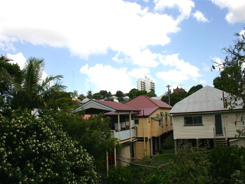 59 Rusden Street, Kelvin Grove QLD 4059