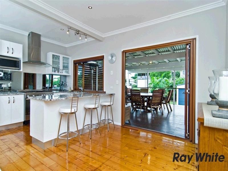 38 Edinburgh Castle Road, Kedron QLD 4031