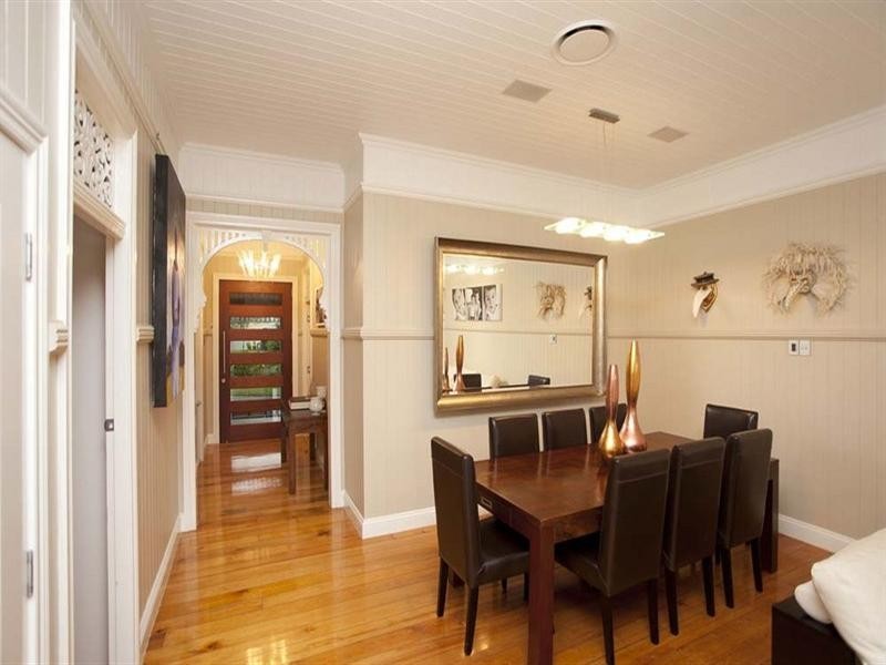 55 Hawthorn Terrace, Red Hill QLD 4059