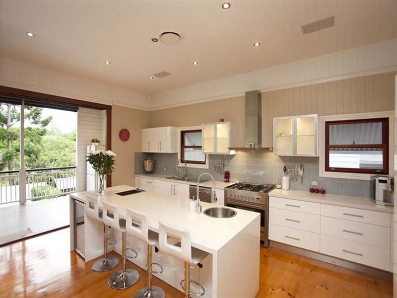 55 Hawthorn Terrace, Red Hill QLD 4059