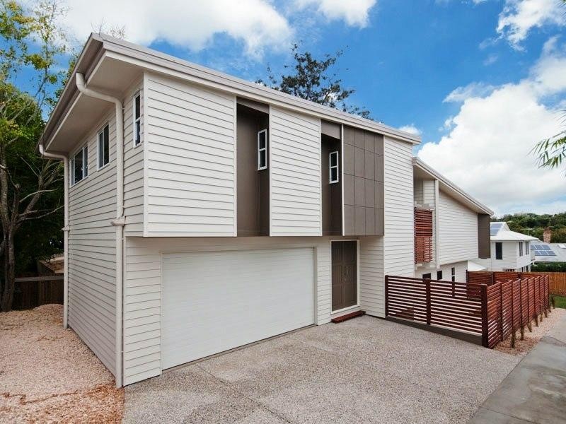 12 Thurlow Street, Newmarket QLD 4051