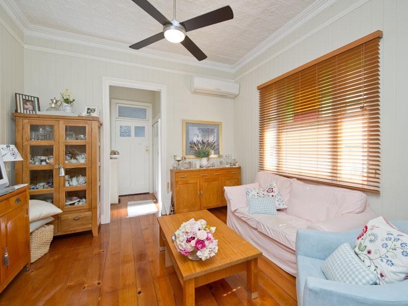 71 Brook Street, Windsor QLD 4030