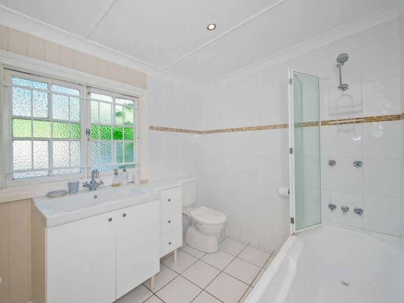 71 Brook Street, Windsor QLD 4030