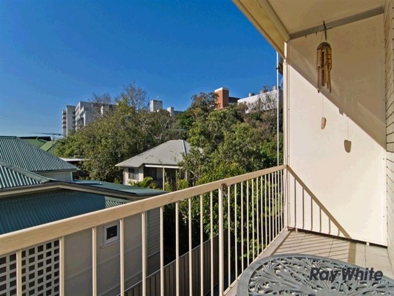 3/32 Garrick Terrace, Herston QLD 4006