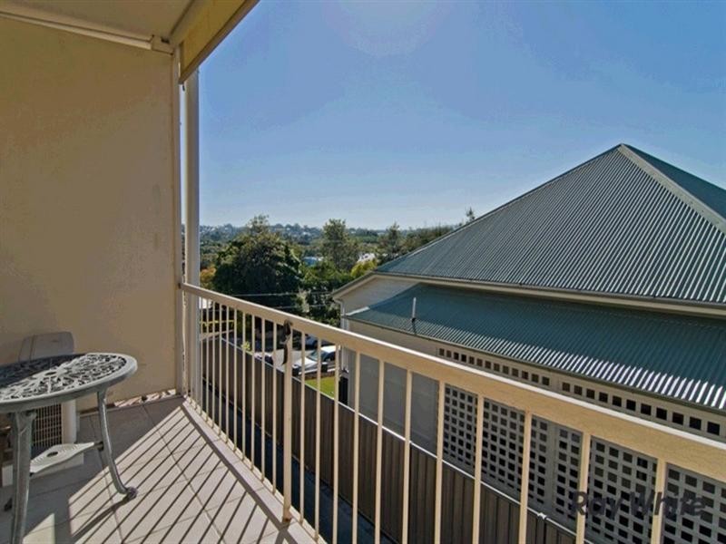 3/32 Garrick Terrace, Herston QLD 4006