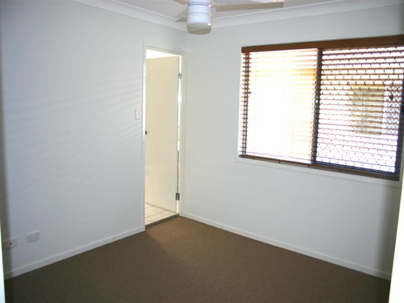 15/8 Lackeen Street, Everton Park QLD 4053