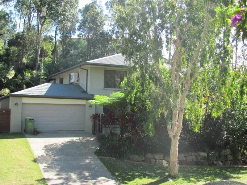 34 Larwood Place, Ferny Hills QLD 4055