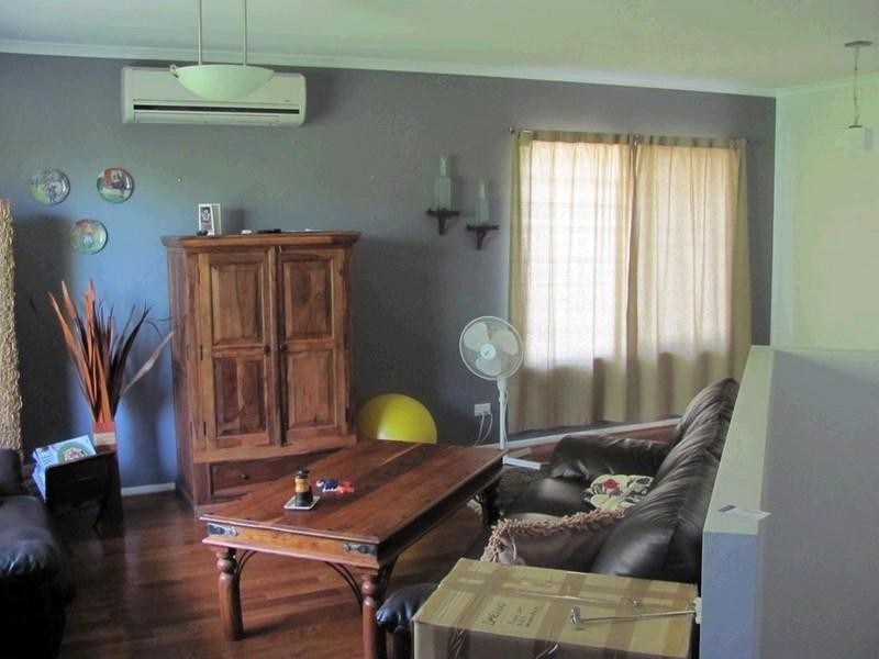 34 Larwood Place, Ferny Hills QLD 4055