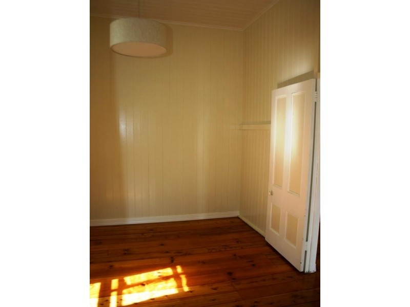 50 Grantson Street, Windsor QLD 4030