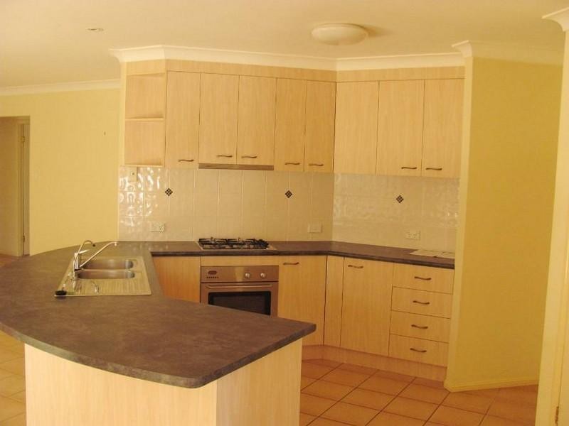 15 De Niro Place, Keperra QLD 4054