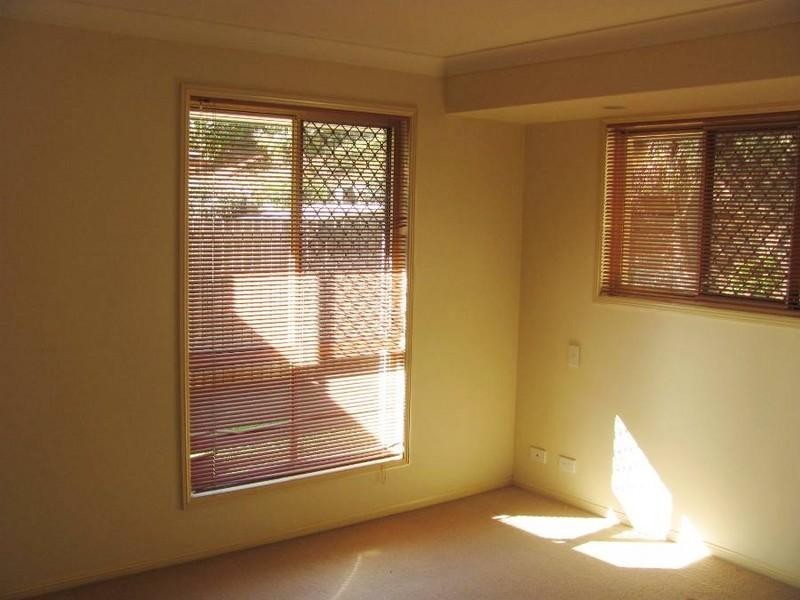 15 De Niro Place, Keperra QLD 4054
