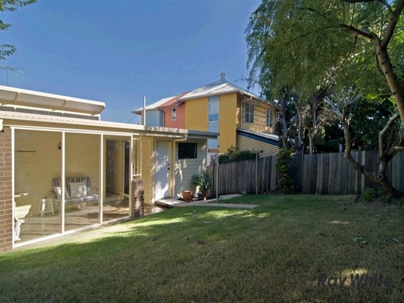 5 Walker Street, Windsor QLD 4030