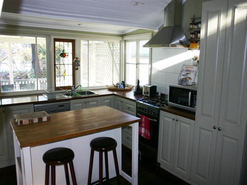 21 Ward Street, Newmarket QLD 4051