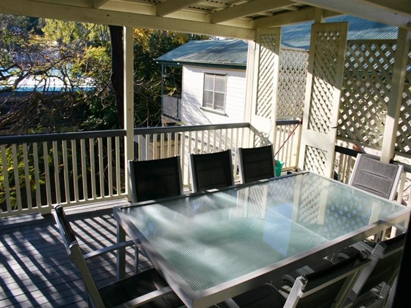 21 Ward Street, Newmarket QLD 4051