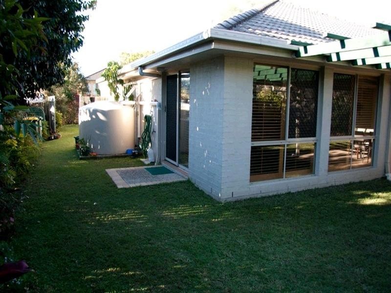 99 Selkirk Crescent, Upper Kedron QLD 4055