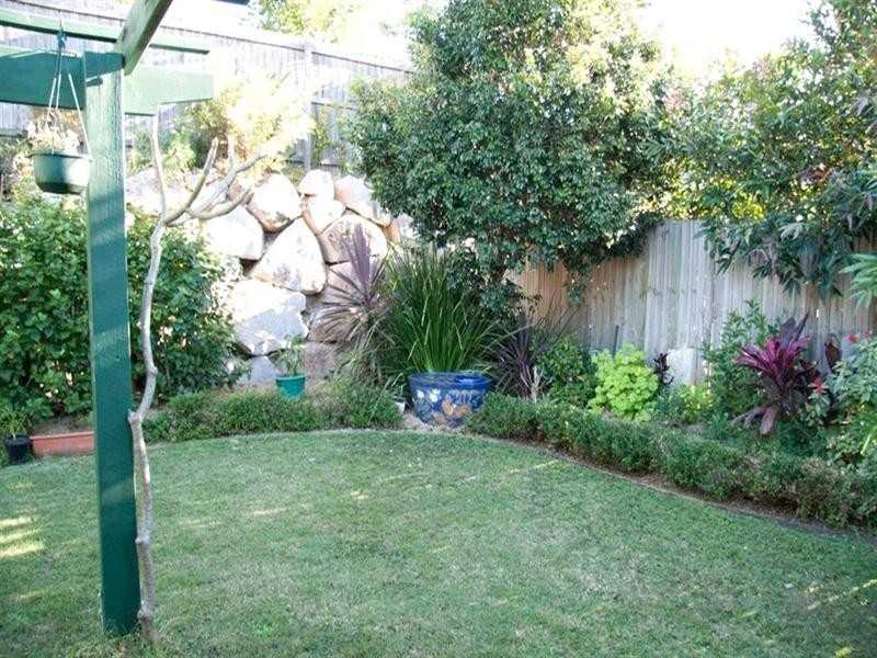 99 Selkirk Crescent, Upper Kedron QLD 4055