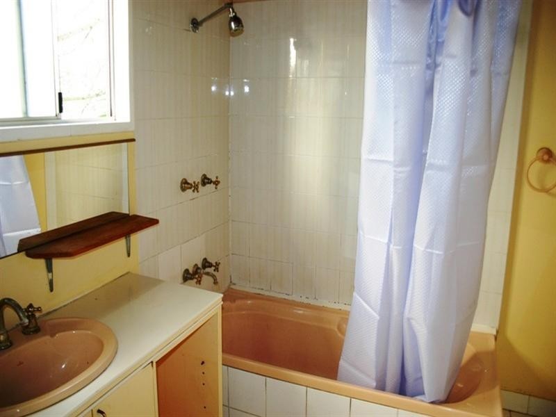 7 Stafford Street, Windsor QLD 4030