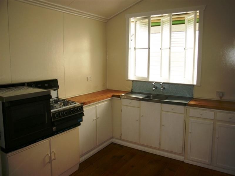 50 Grantson Street, Windsor QLD 4030