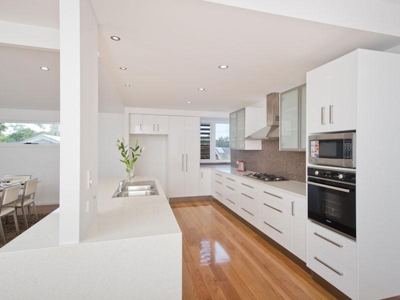 12 Thurlow Street, Newmarket QLD 4051