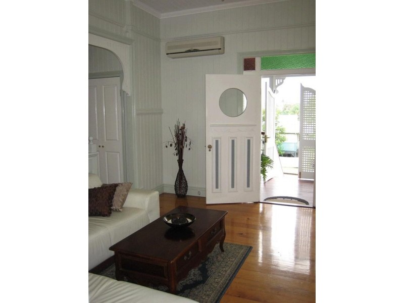 20 Cumberland Street, Windsor QLD 4030